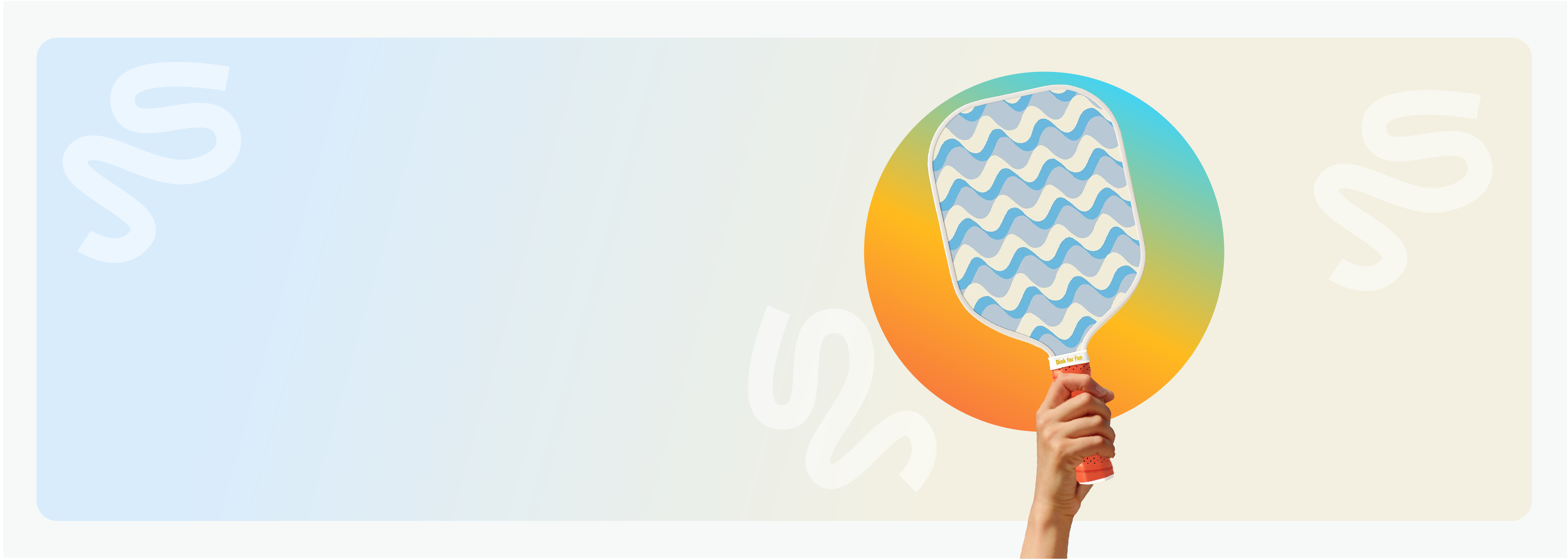 Describes the appearance of the image